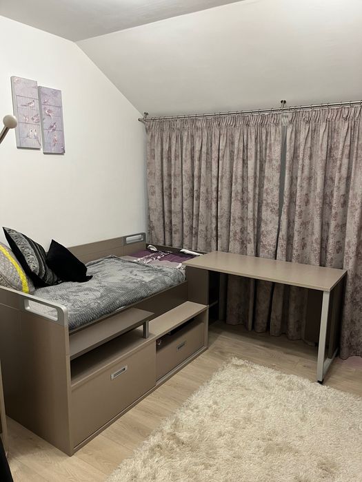 Спален комплект(гардероб ,легло и бюро),от Goultier