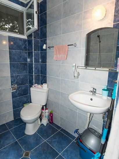 Дава се под наем Двустаен апартамент в Бургас, Зорница - 60 кв.м за 180 € - Снимка #4