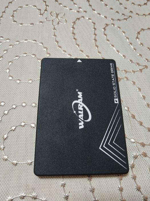 SSD sotiladi 120 gb