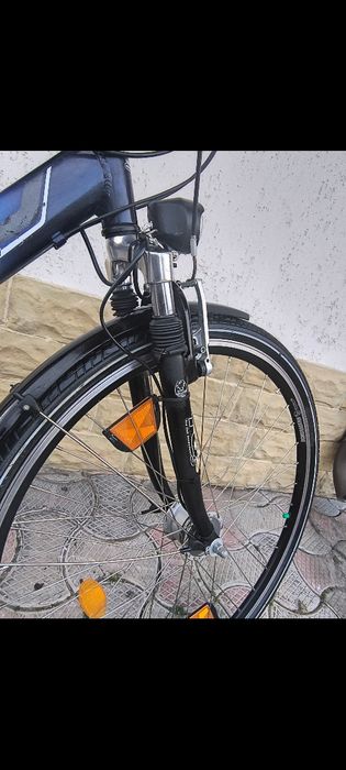Vând bicicleta cu porpagaj