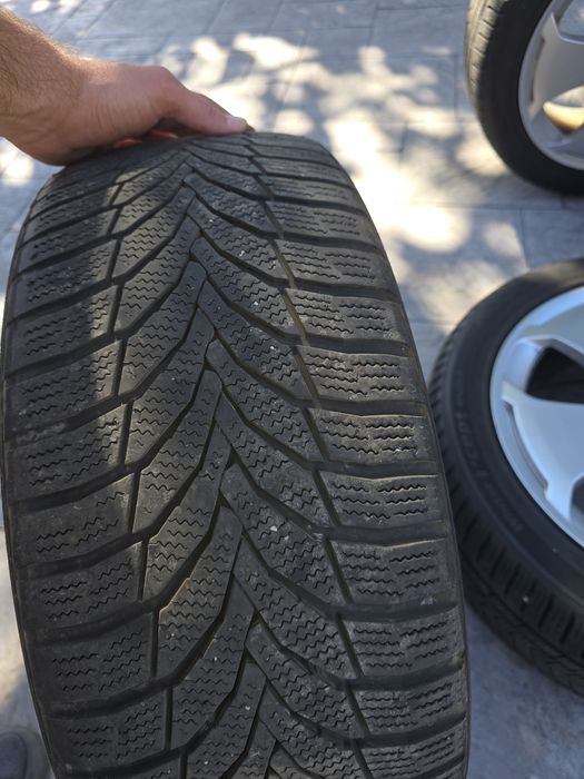 Jante Volkswagen + cauciucuri M+S 225/45 R17