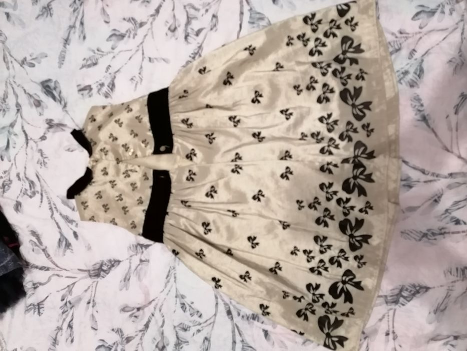 Две детски роклички