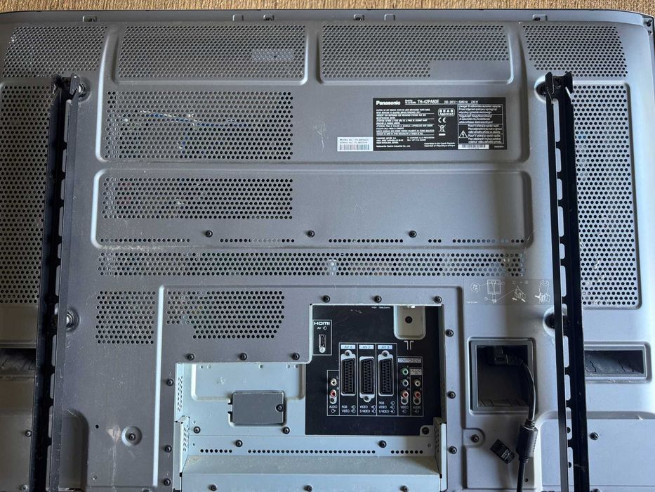 TV Panasonic 42" TH-42PA60E