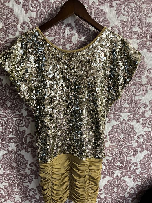 Продам платье