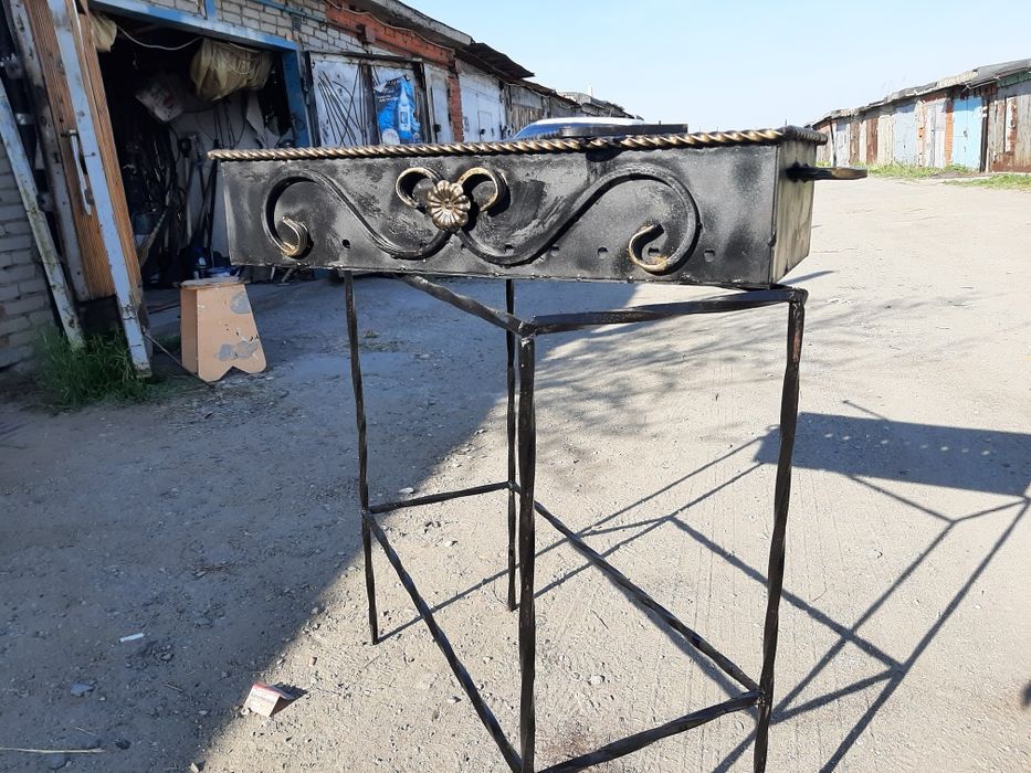 Мангалы для шашлыка размеры разные