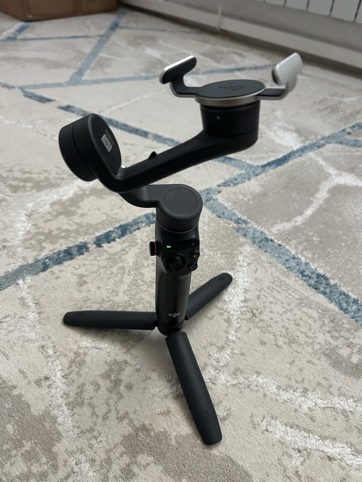 DJI osmo mobile 6