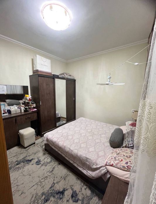 Hovli sotiladi Qibray tumani Obod mahalla