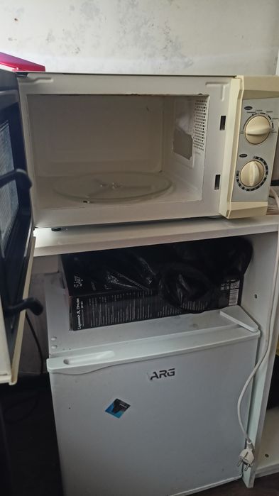 Микроволновая печь микроволновка