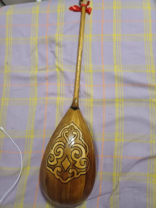 Домбыра на продажу