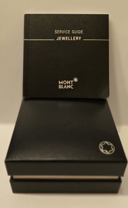 Butoni Montblanc