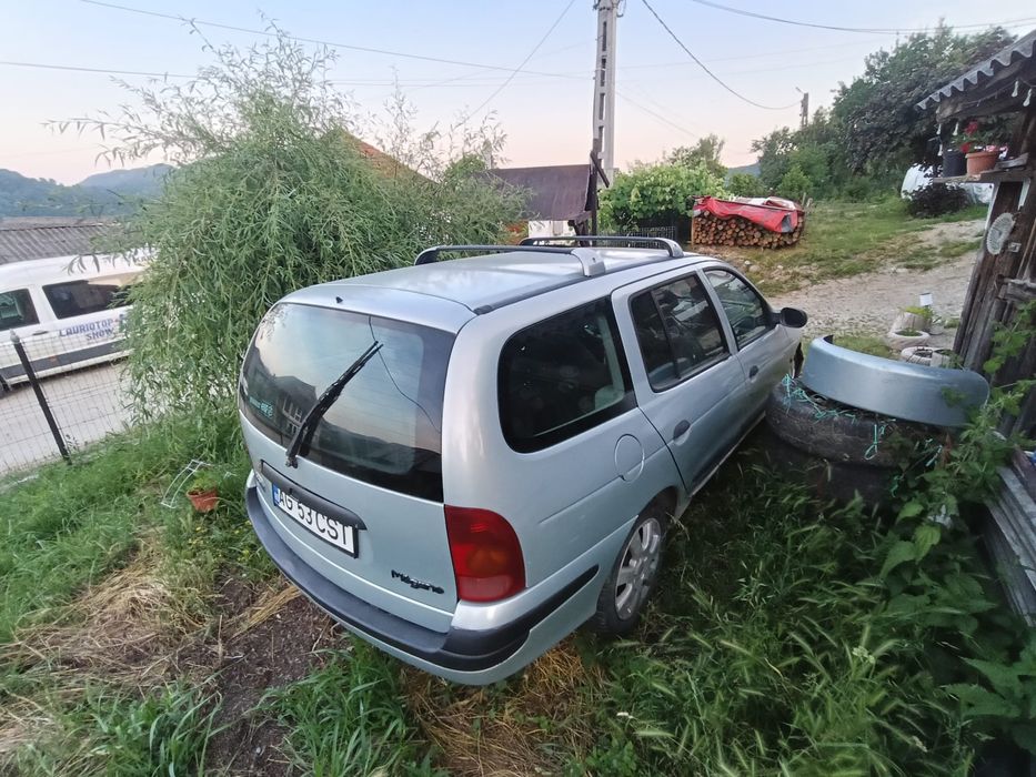 RENAULT Megane 2000 — imagine 3