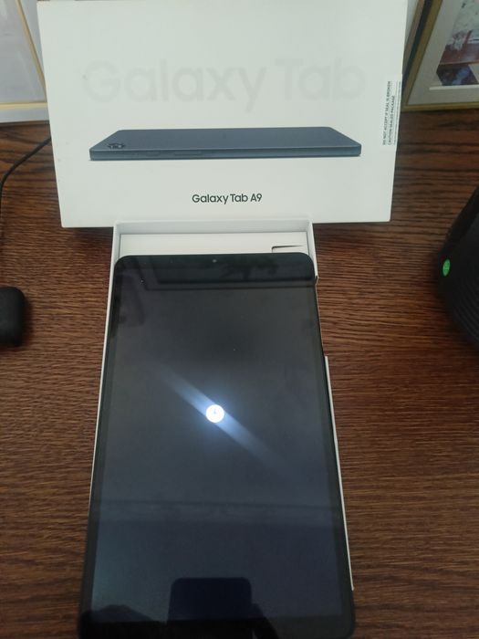 Продам планшет Galaxy tab a9