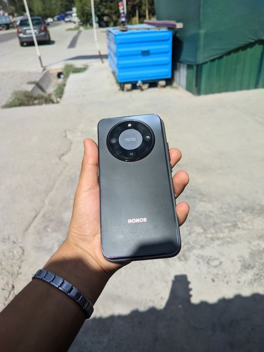 Honor x9d yangi karobka bor