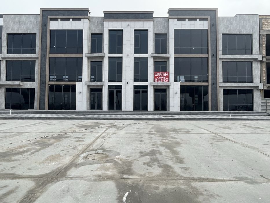 Нотурар бино Сергели Хонобод метро линия йўл юзида