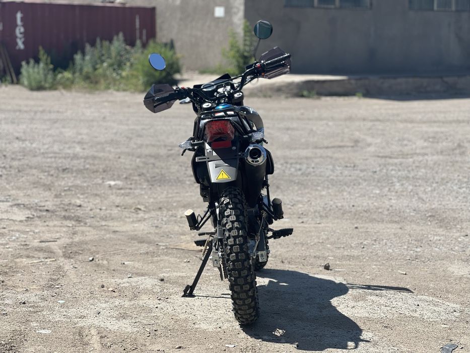 Мотоцикл 250 кубов