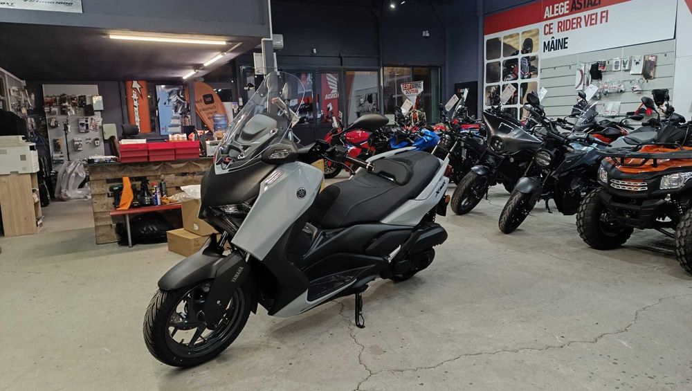 Yamaha X-Max 300 Tech Max nou 0 km  - Yamaha Constanta by EST BIKE