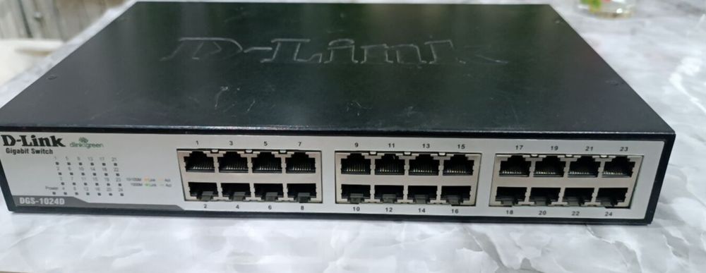 Коммутатор D-Link DGS-1024D (б/у)