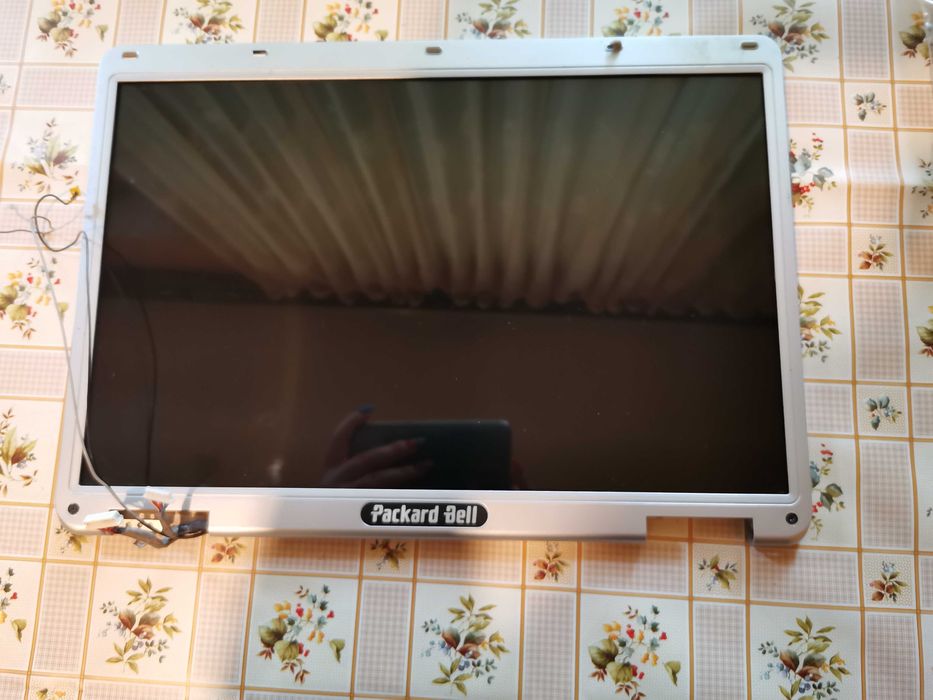 Компютри и части