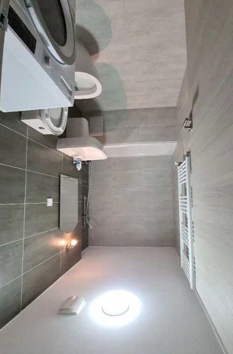 Дава се под наем Двустаен апартамент в Пловдив, Западен - 65 кв.м за 336.6 € - Снимка #1