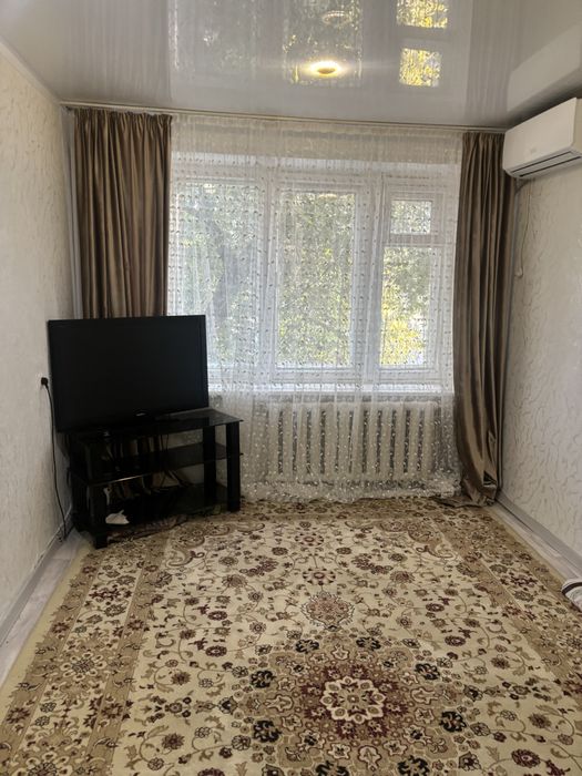 Продам  2 комн в общежитий