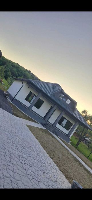 Casa cu teren de vânzare,  construcție 2025
