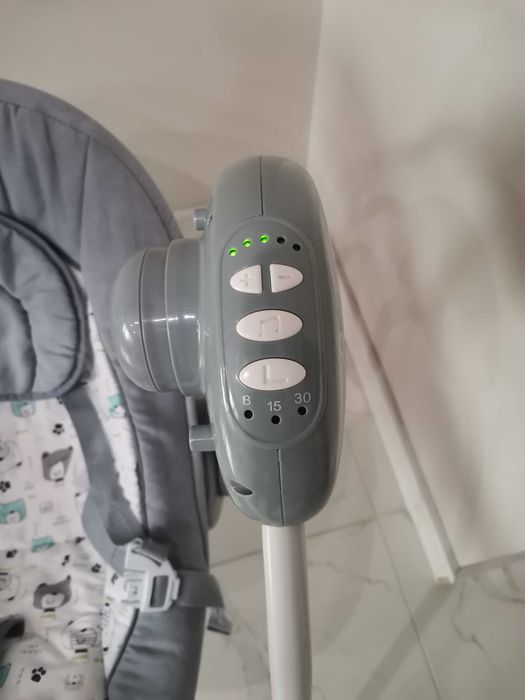 Детска люлка шезлонг