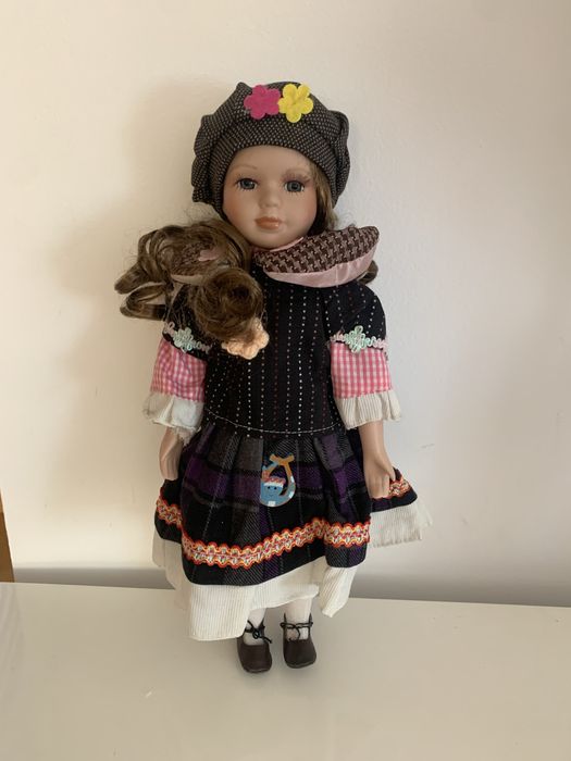 Papusi deosebite, mai multe modele