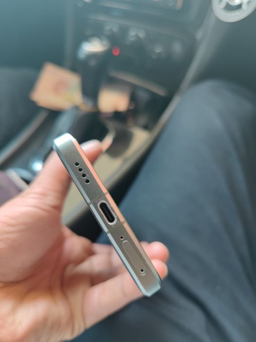 Xiaomi 13 ultra Sotiladi