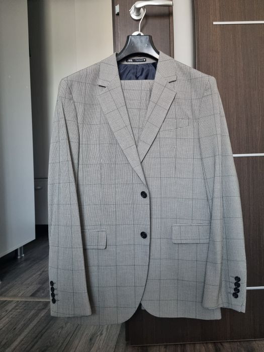 Costum barbati 52 Zara