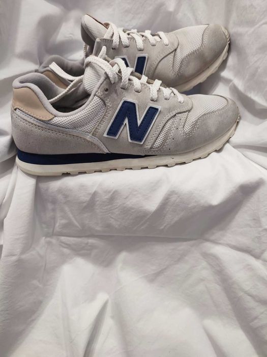 Спортни маратонки New Balance 373