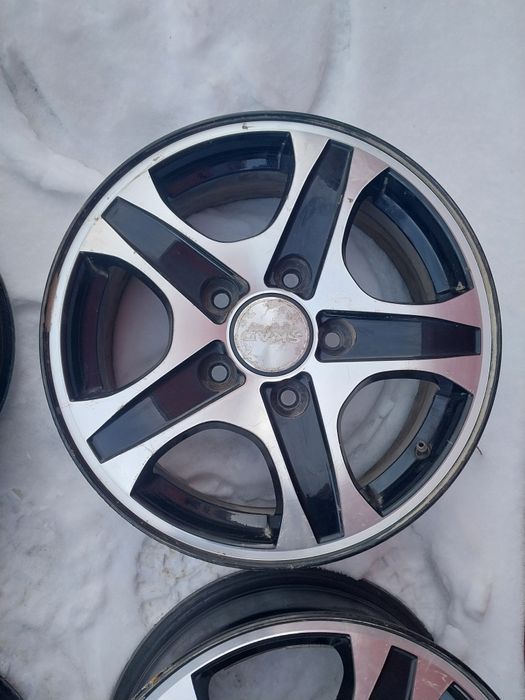 Диски R16 SCAD calypso. Разболтовка 5×130.