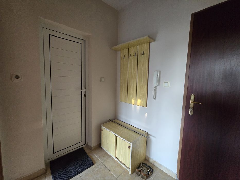 Дава се под наем Двустаен апартамент в Стара Загора, Център - 70 кв.м за 331.5 € - Снимка #5