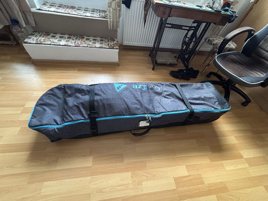 Placa Snowboard 147cm Booti 44 Legaturi Husa placa casca ochelari schi stare noua