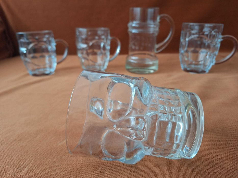 Set de 5 buc halbe pentru bere, model deosebit