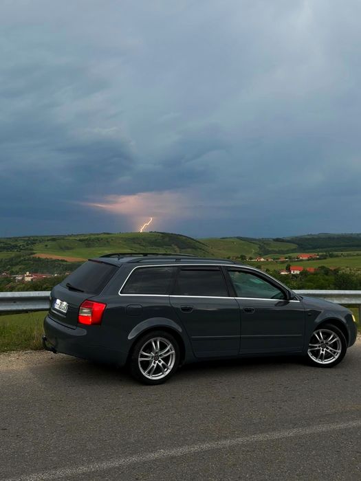 AUDI A4 Avant 0 — imagine 2