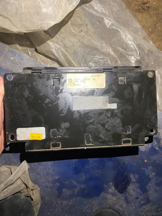 Уселитель ауди А8 оригинал