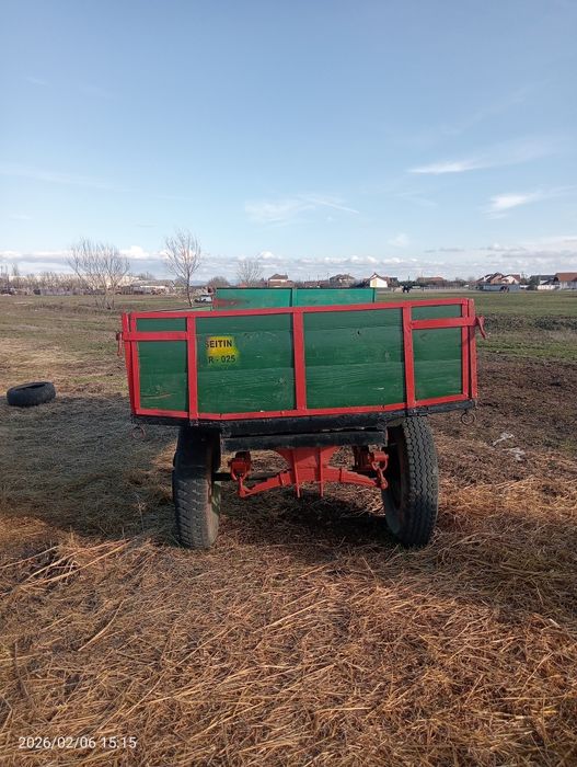 Platforma basculanta de vanzare