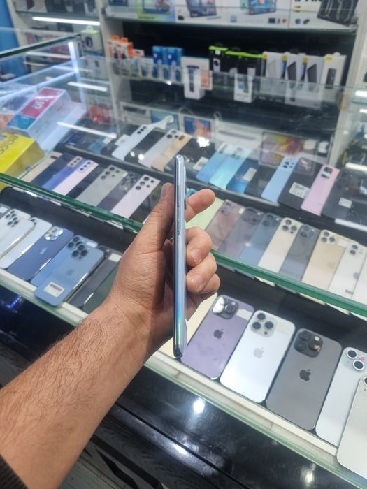 Samsung S20 plus 256 GB 12GB ideal