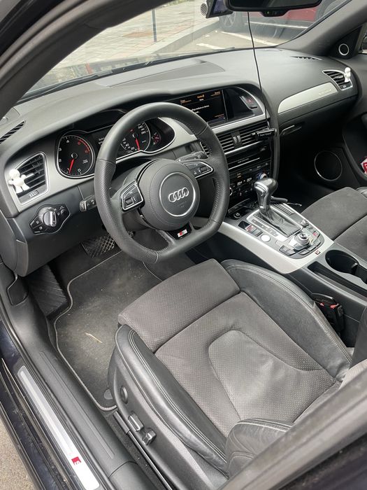 Audi a4 quattro 2015