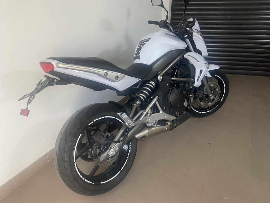 Kawasaki er 6n ABS (A2)
