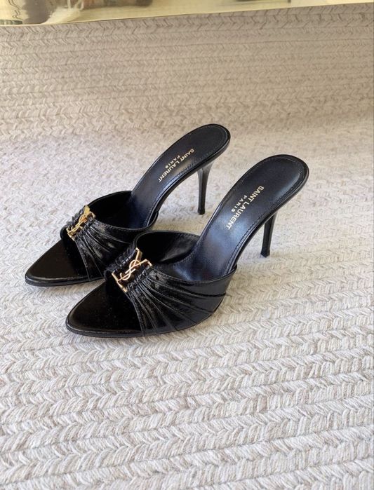 Pantofi Saint Laurent
