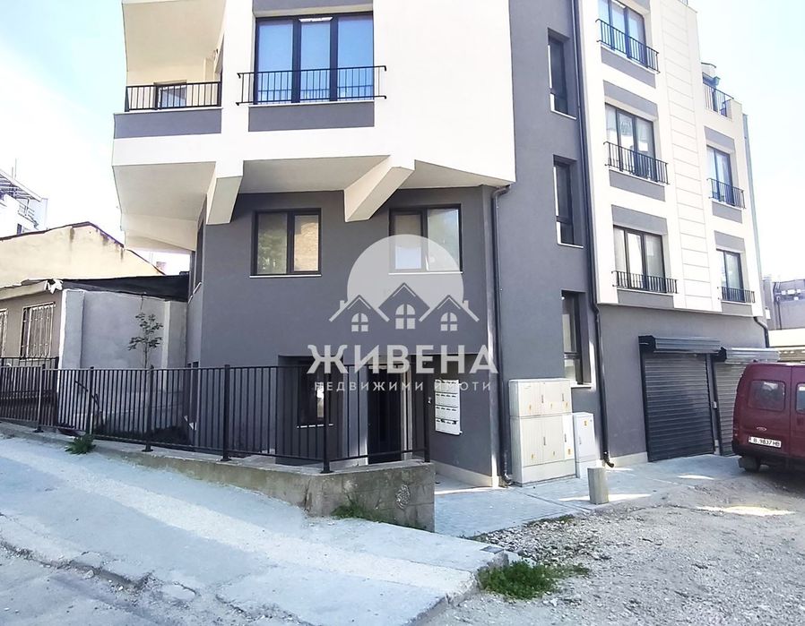 Продава 1-стаен кабенет/ офис, ЖП Гара, 25 кв.м, Гараж + ПМ