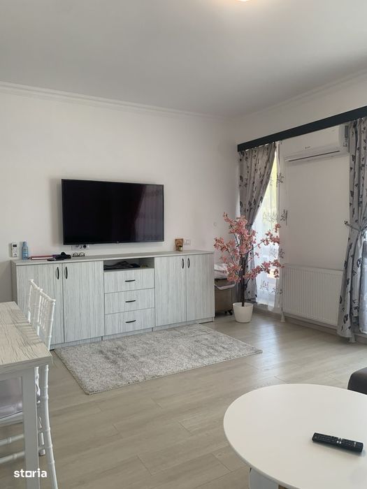 Mamaia/SolidHouse/Butoaie-Aprt.3 cam dec et 1/7 preț 160.000 euro