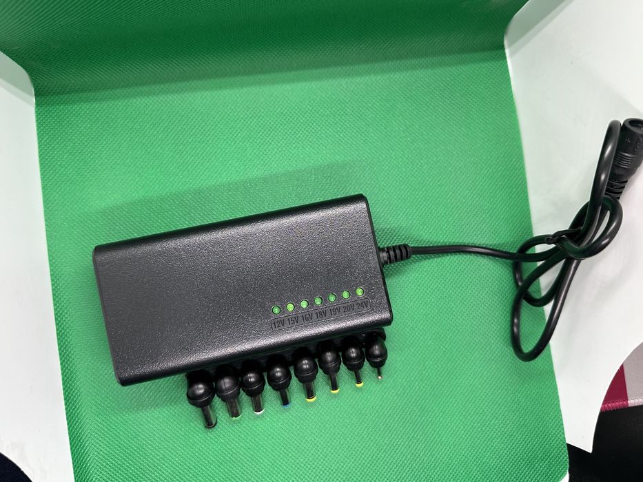 Универсальный блок питания для ноутбука