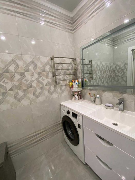 Продам 3-х комн квартиру 19 мкрн