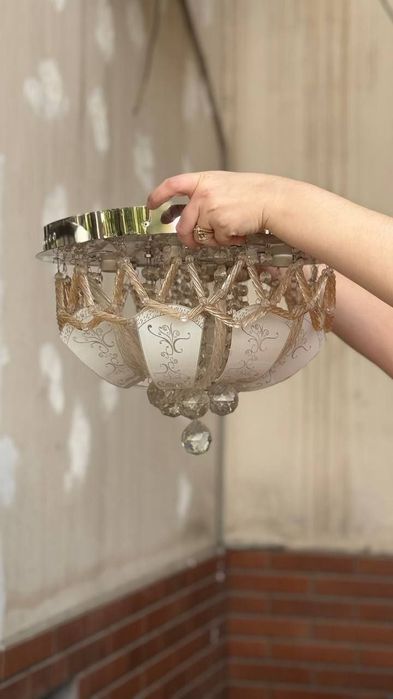 10 люстры разные