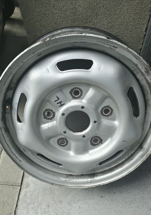 Vând genți ford transit