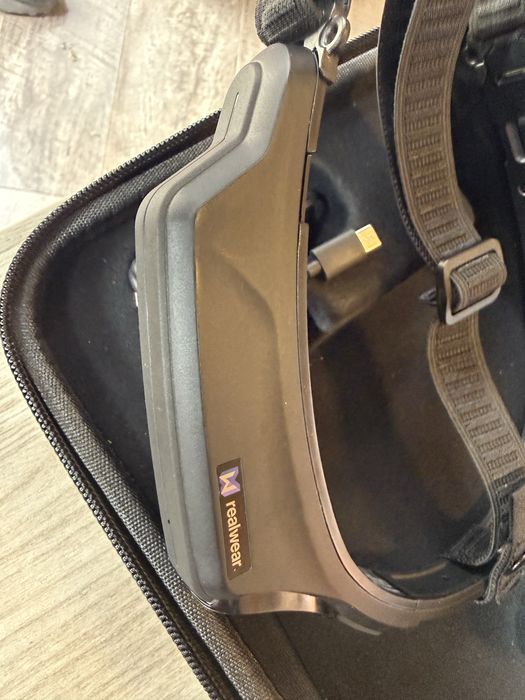 Realwear HMT -1 dispozitiv inteligent