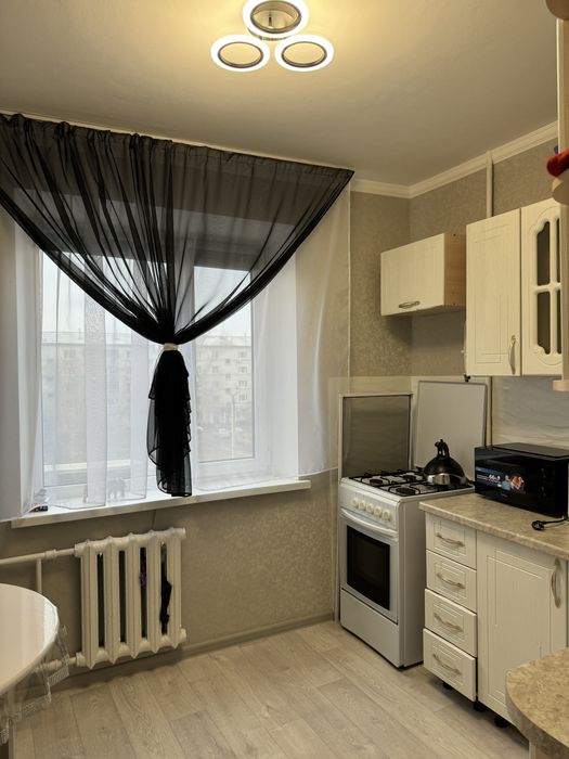 Срочно сдам квартиру в 4 микрорайоне