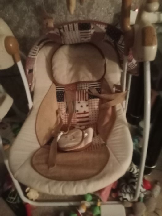 Отдам даром качалку шезлонг